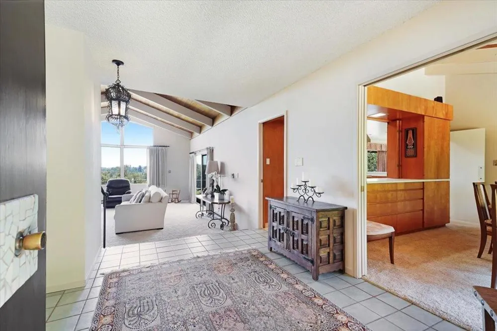 260 Oak Watsonville, CA 95076