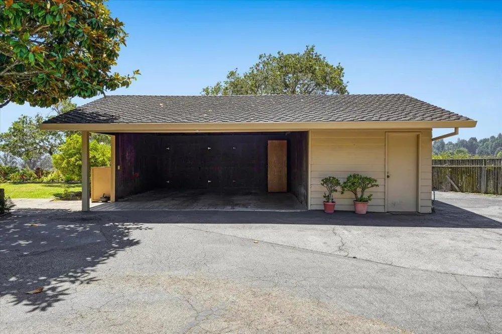 260 Oak Watsonville, CA 95076