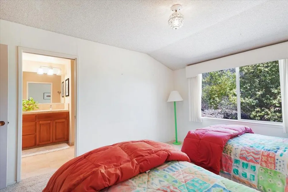 260 Oak Watsonville, CA 95076