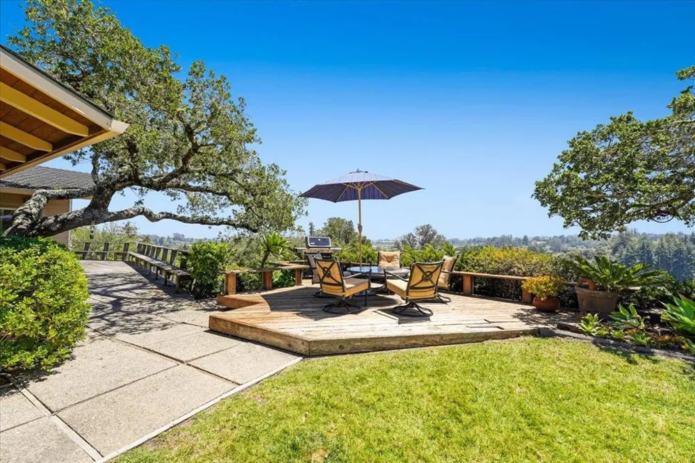 260 Oak Watsonville, CA 95076
