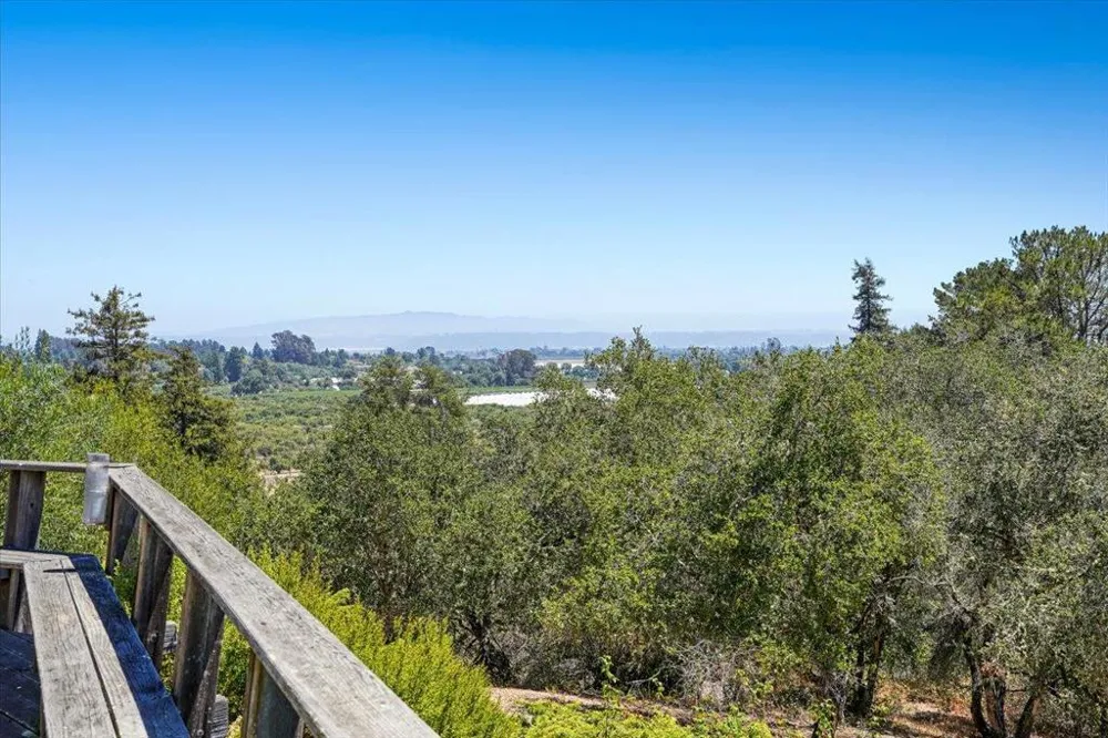 260 Oak Watsonville, CA 95076