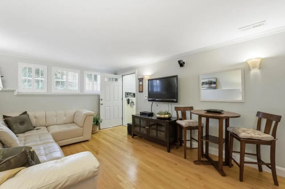 8 Porter Street San Francisco, CA 94110