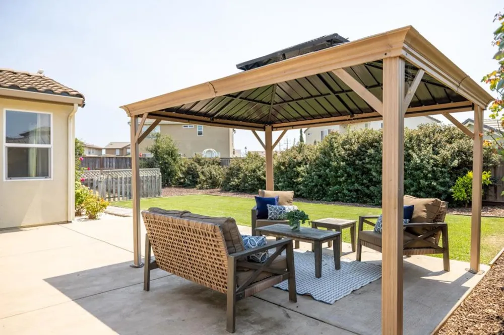 6 Campania Circle Salinas, CA 93905