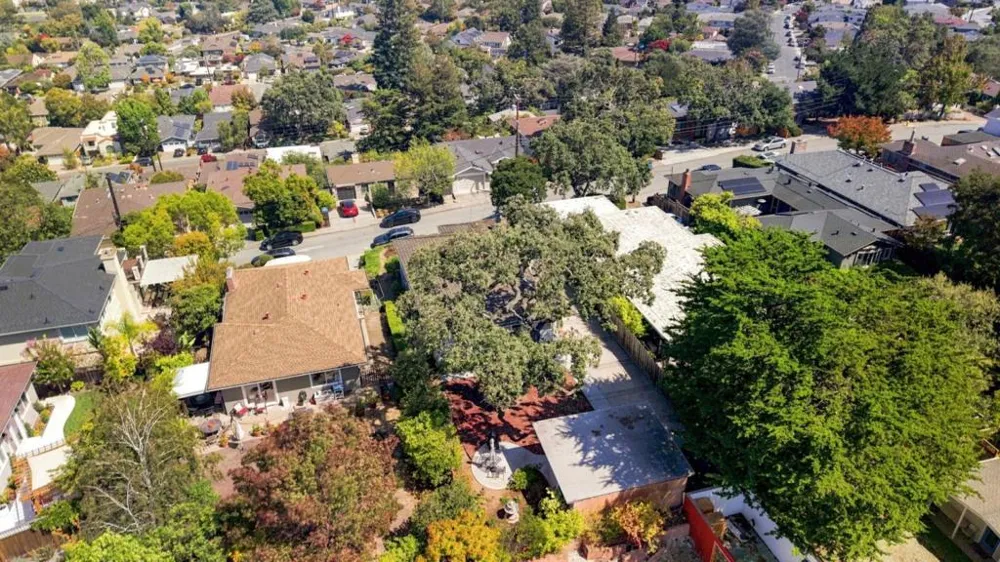 334 Oakview Drive San Carlos, CA 94070
