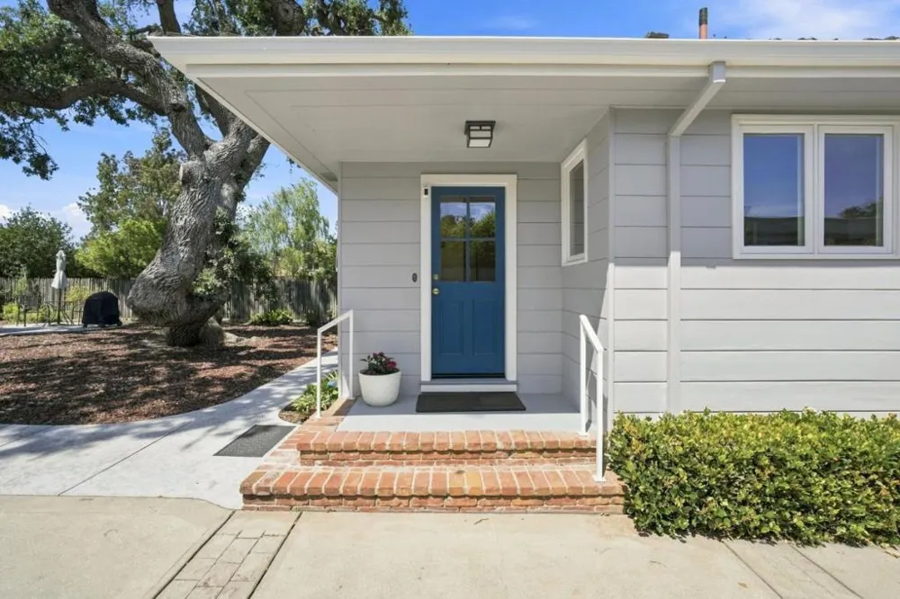 334 Oakview Drive San Carlos, CA 94070