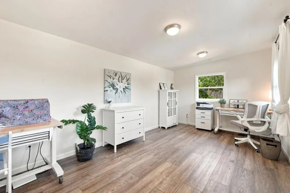 334 Oakview Drive San Carlos, CA 94070