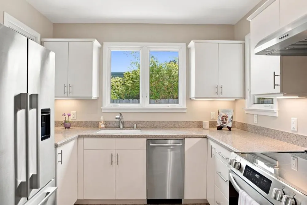 334 Oakview Drive San Carlos, CA 94070