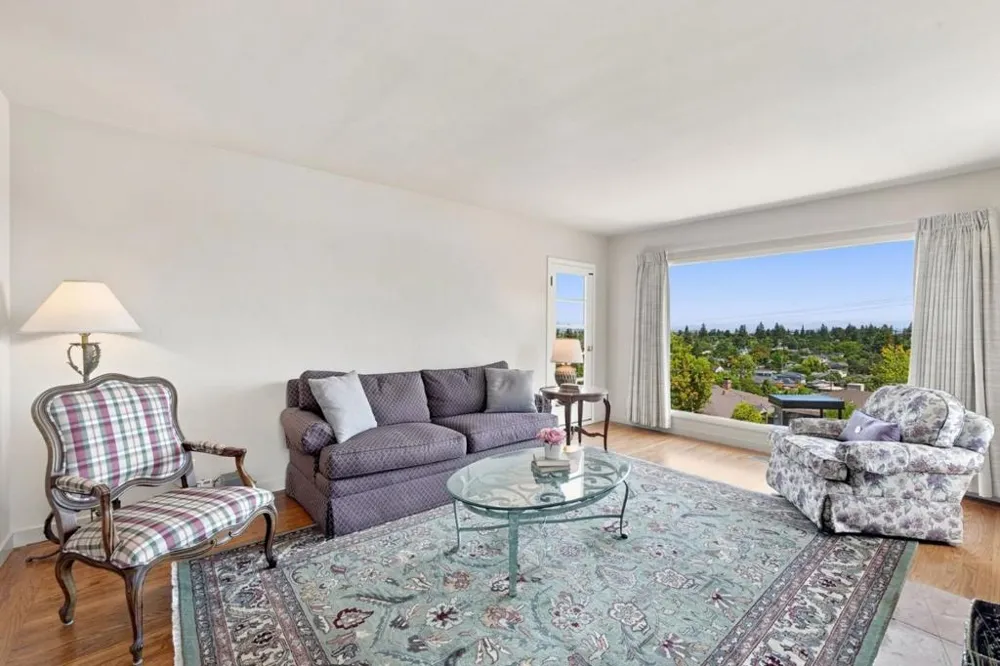334 Oakview Drive San Carlos, CA 94070