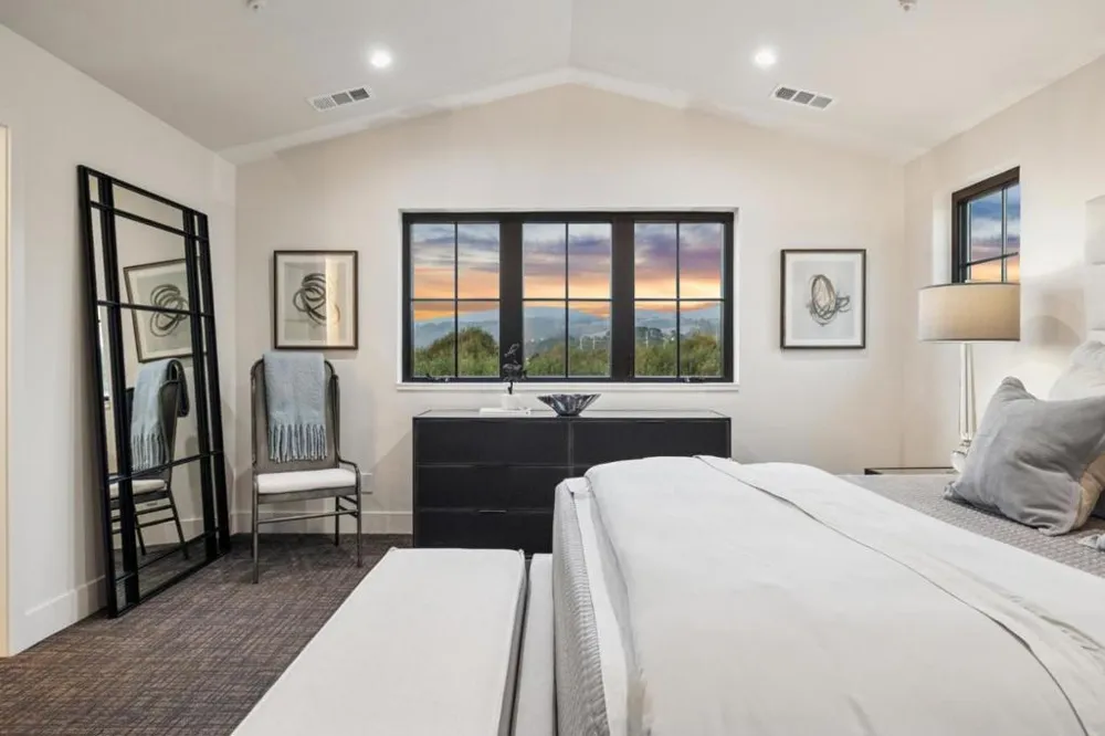 587 Creekside Court Half Moon Bay, CA 94019