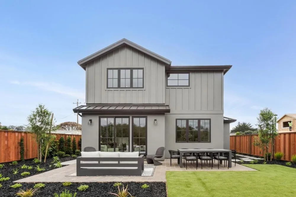 587 Creekside Court Half Moon Bay, CA 94019