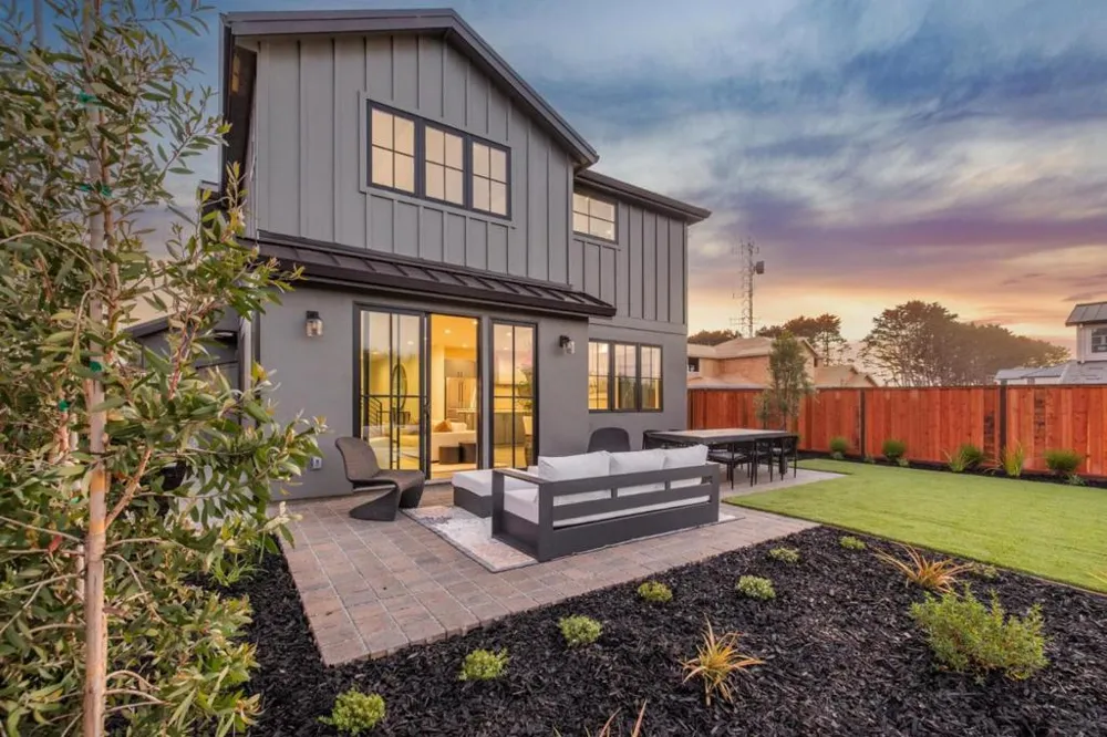 587 Creekside Court Half Moon Bay, CA 94019
