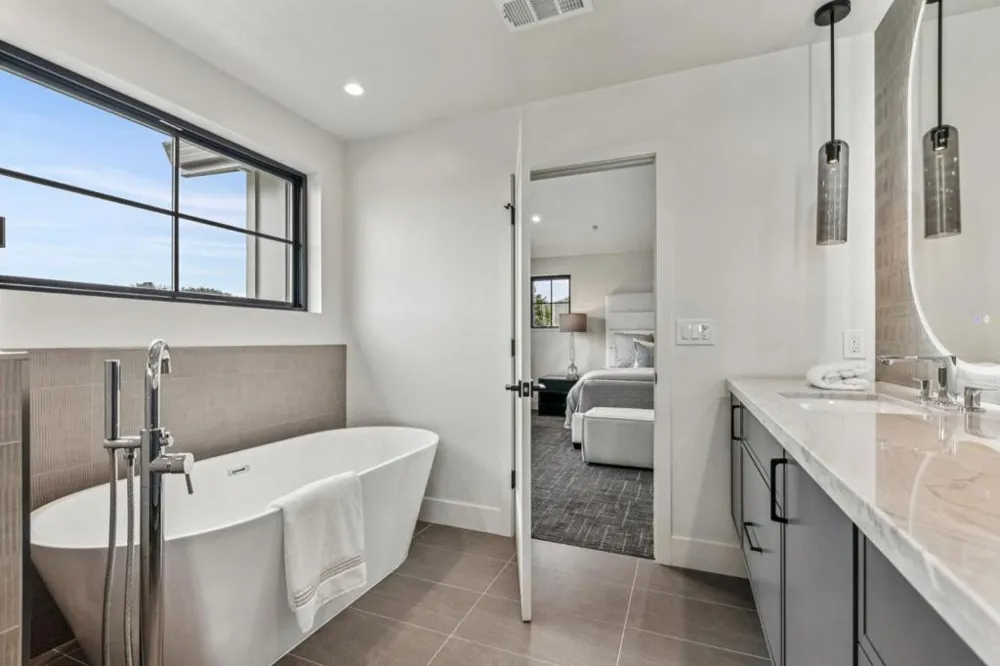 587 Creekside Court Half Moon Bay, CA 94019