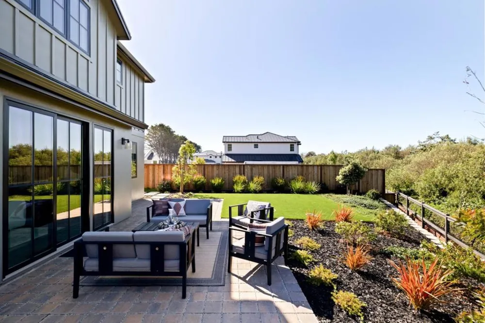 587 Creekside Court Half Moon Bay, CA 94019