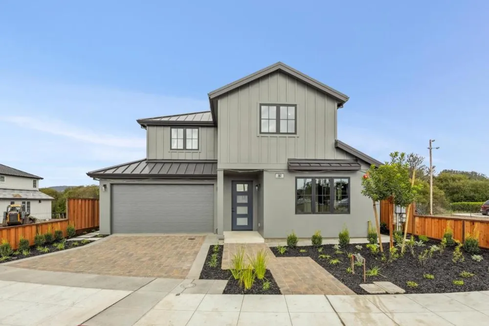 587 Creekside Court Half Moon Bay, CA 94019