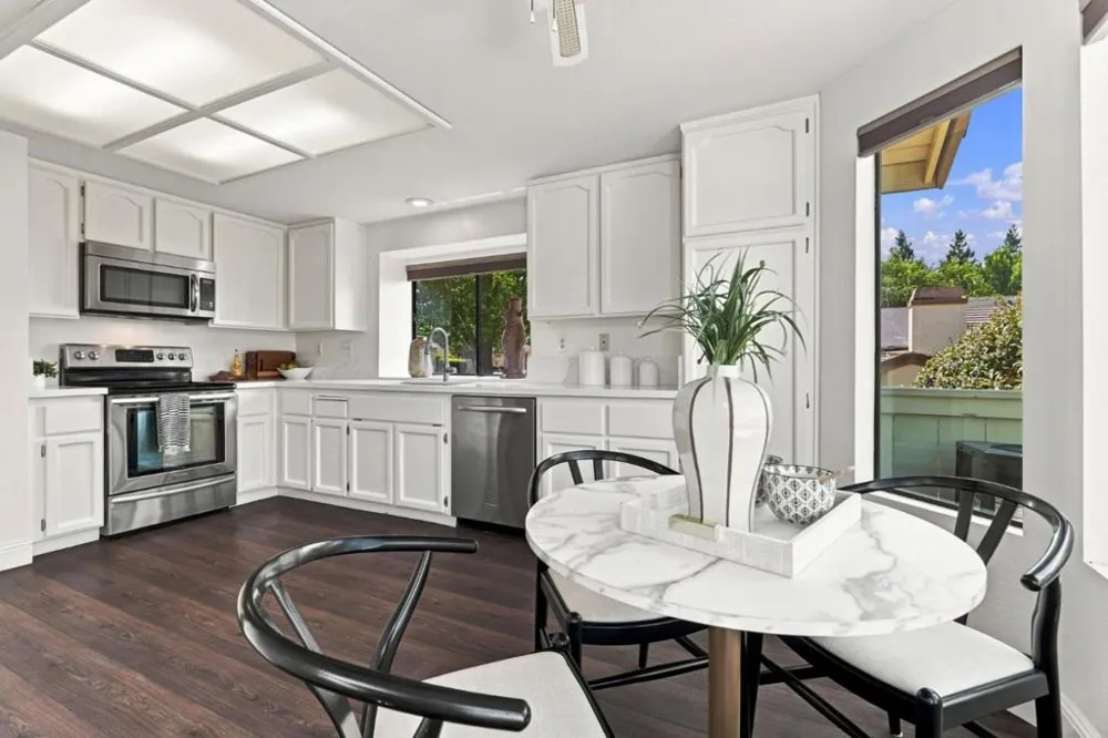 3327 Lake Albano Circle San Jose, CA 95135