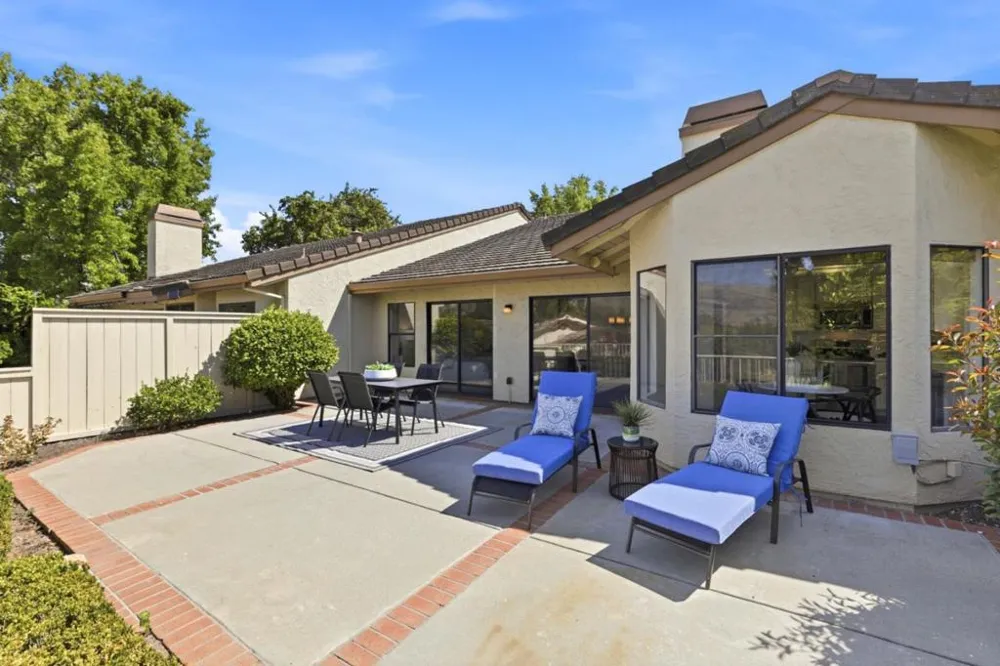 3327 Lake Albano Circle San Jose, CA 95135