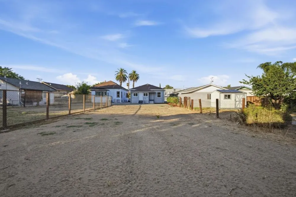 1541 Pomona Avenue San Jose, CA 95110