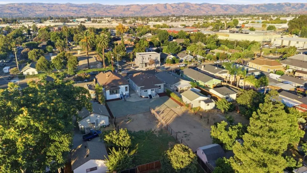 1541 Pomona Avenue San Jose, CA 95110