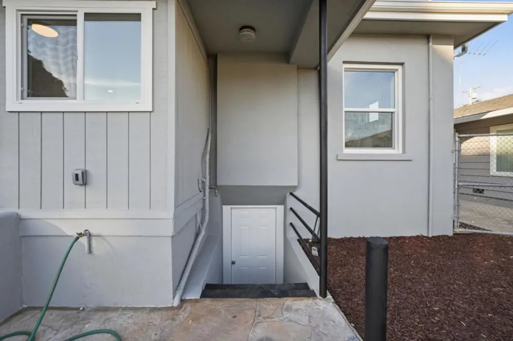 1541 Pomona Avenue San Jose, CA 95110