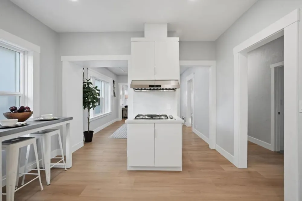 1541 Pomona Avenue San Jose, CA 95110