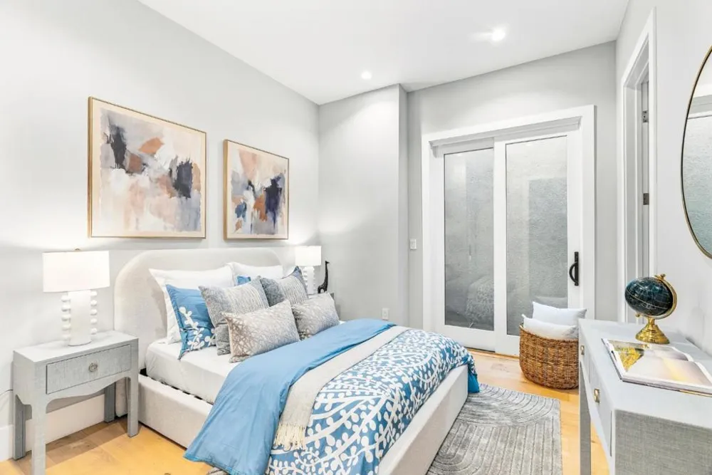 3751 El Centro Street Palo Alto, CA 94306