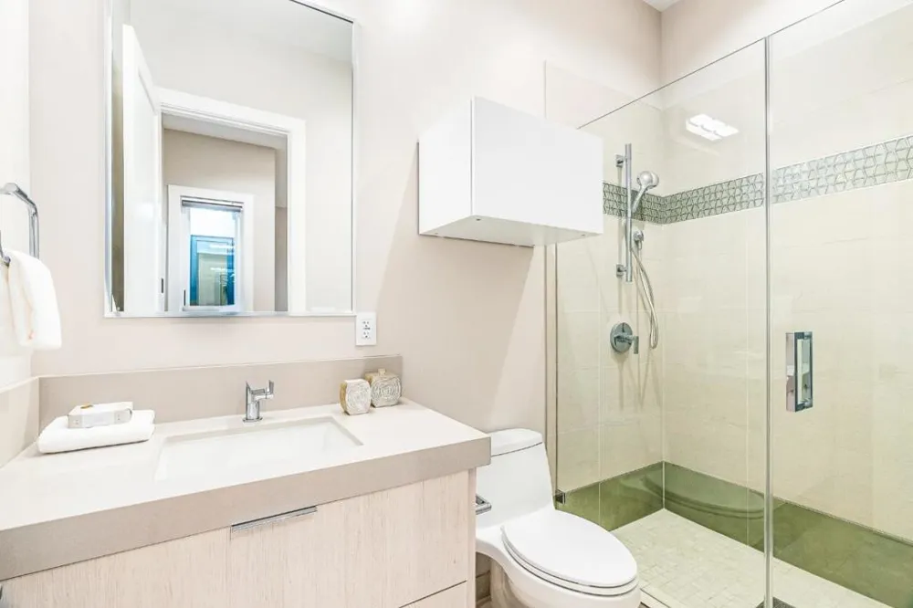 3751 El Centro Street Palo Alto, CA 94306