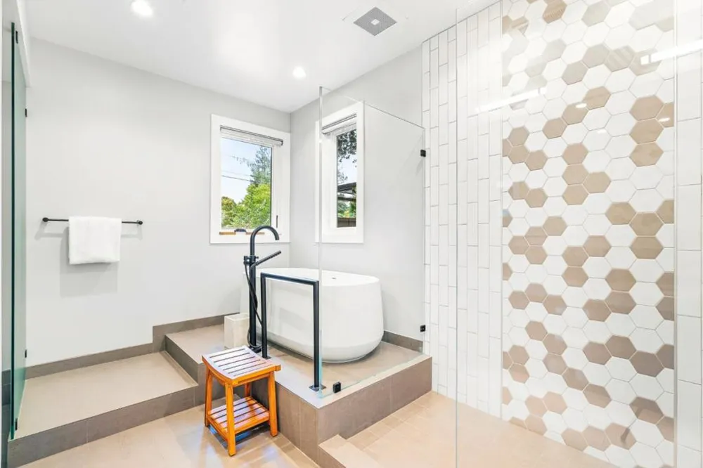 3751 El Centro Street Palo Alto, CA 94306