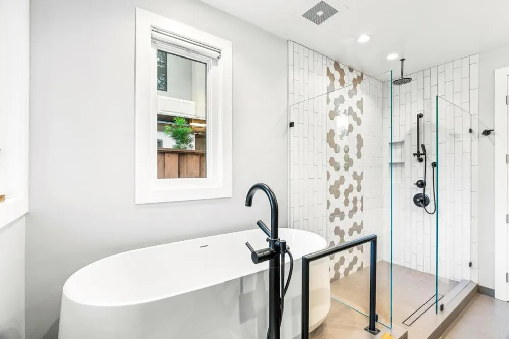 3751 El Centro Street Palo Alto, CA 94306