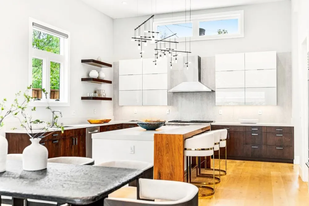 3751 El Centro Street Palo Alto, CA 94306