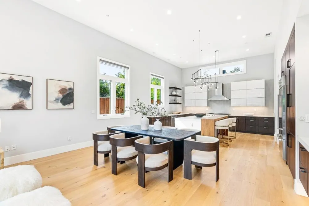 3751 El Centro Street Palo Alto, CA 94306