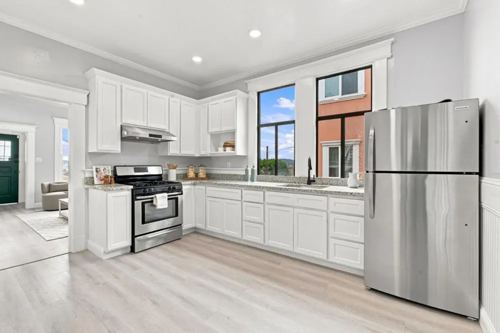 615 Mt Vernon Avenue San Francisco, CA 94112