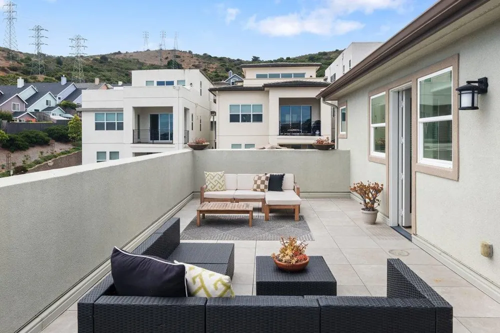130 Harvest Street Daly City, CA 94014