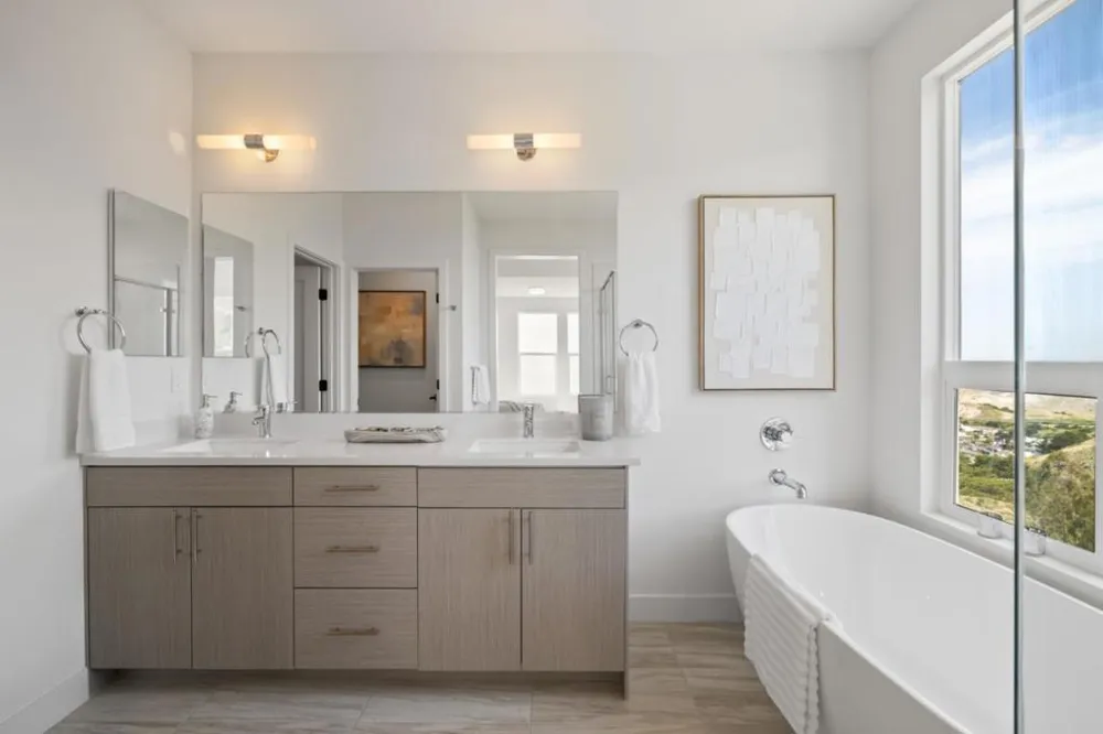 819 Fassler Pacifica, CA 94044