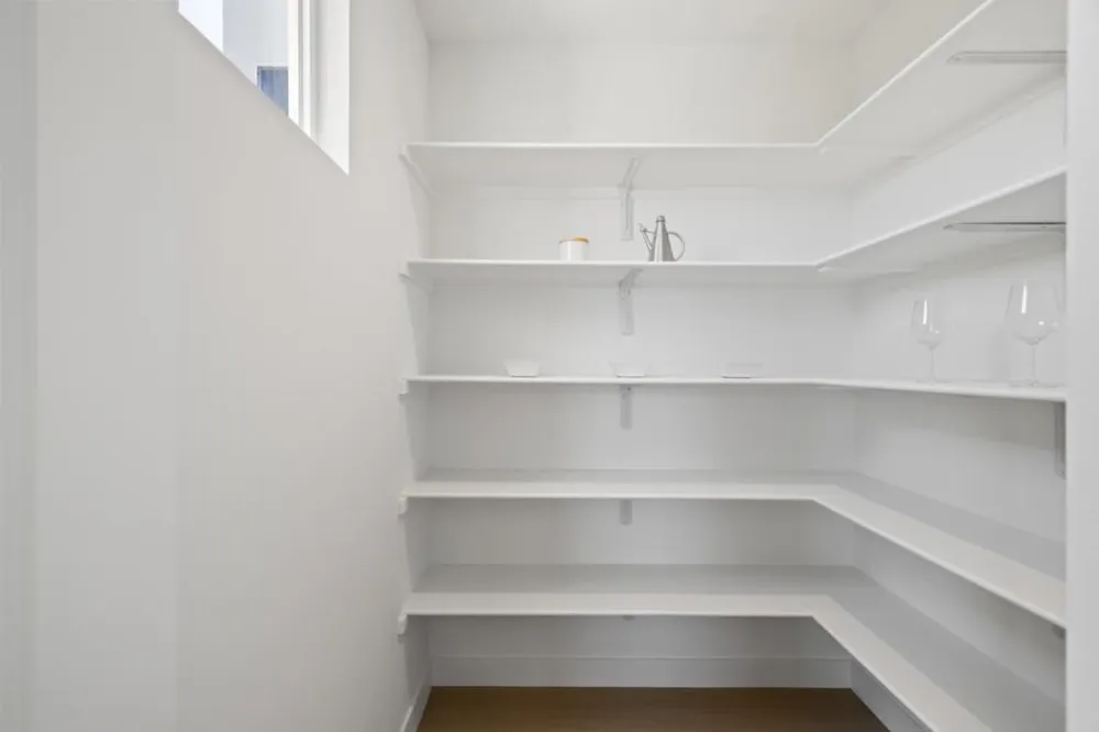 819 Fassler Pacifica, CA 94044