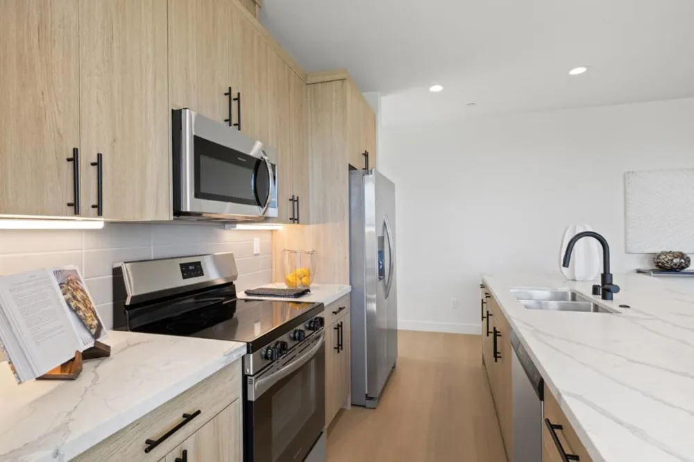 819 Fassler Pacifica, CA 94044