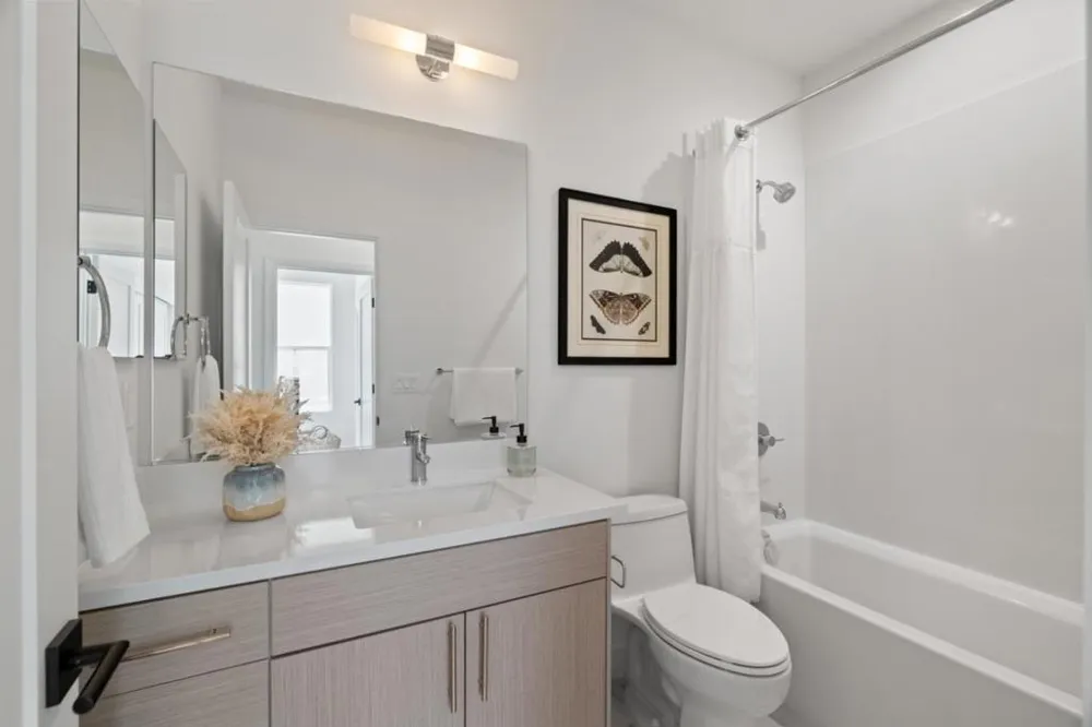 819 Fassler Pacifica, CA 94044