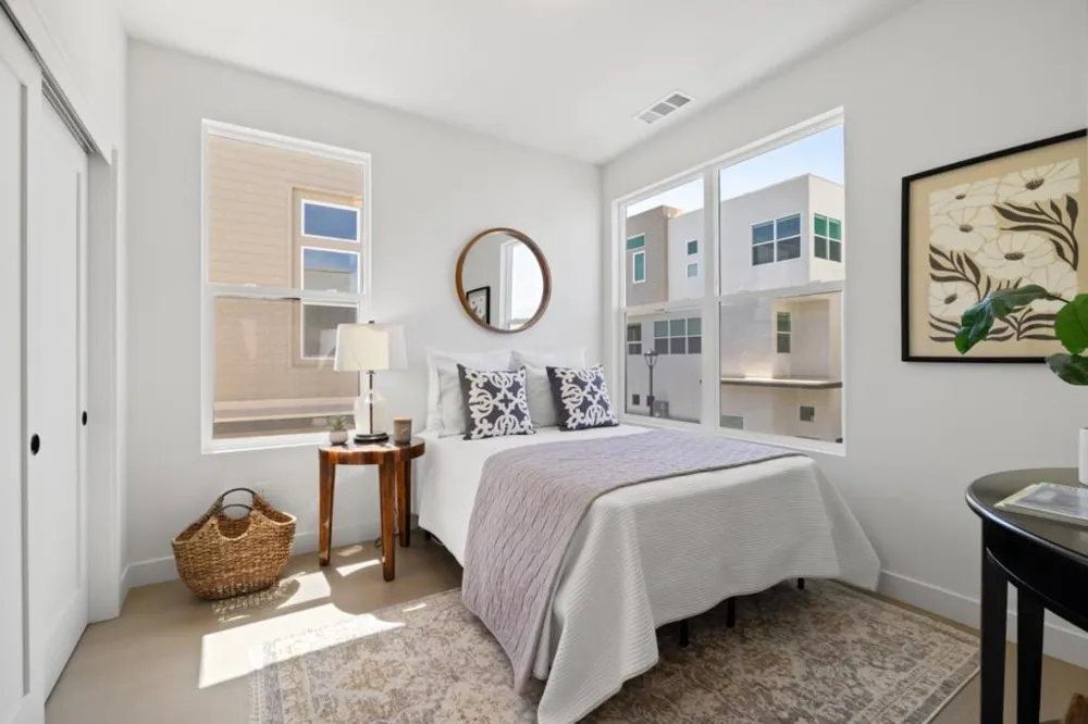 819 Fassler Pacifica, CA 94044