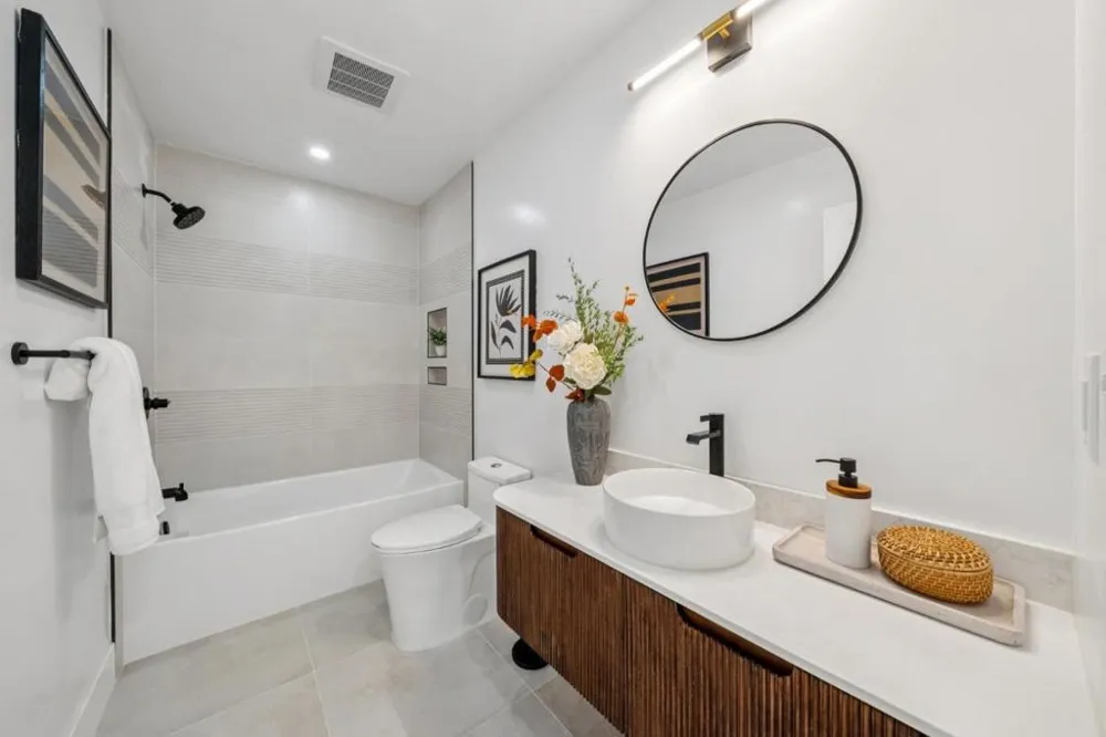 12311 Viewoak Drive Saratoga, CA 95070