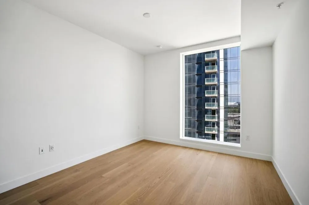 188 W Saint James Street #11119 San Jose, CA 95110