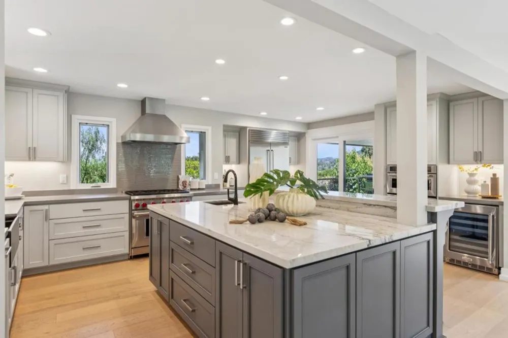 145 Central Avenue Los Gatos, CA 95030