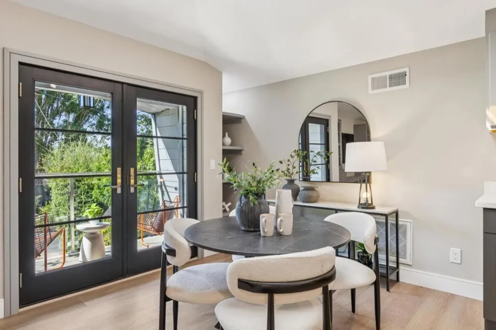 145 Central Avenue Los Gatos, CA 95030