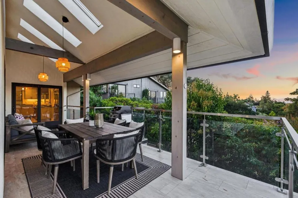145 Central Avenue Los Gatos, CA 95030