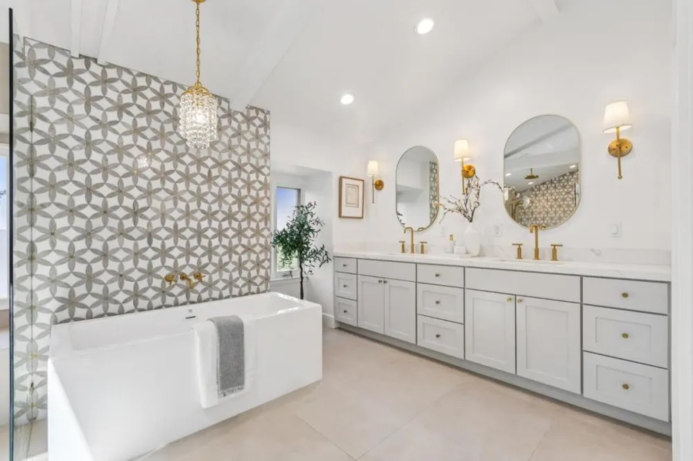 145 Central Avenue Los Gatos, CA 95030