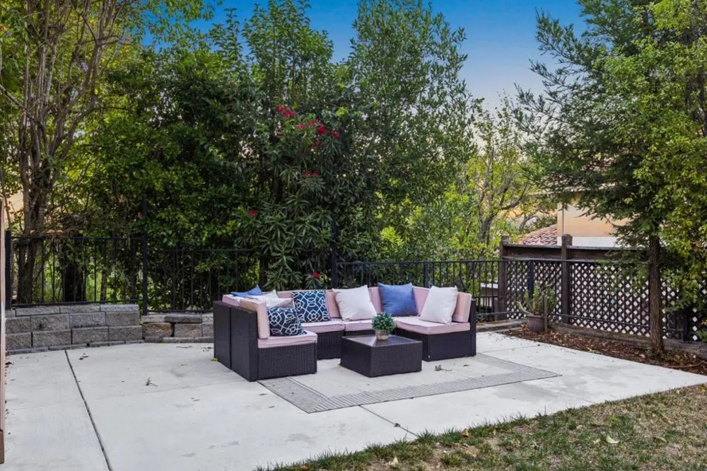 145 Central Avenue Los Gatos, CA 95030