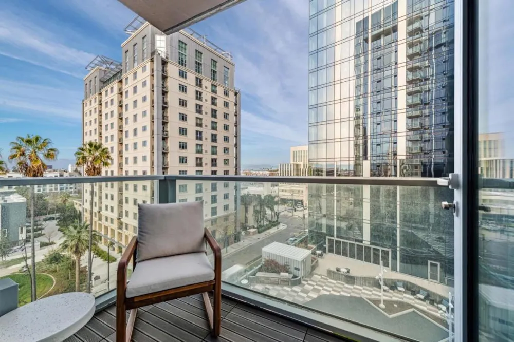 188 W Saint James Street #10803 San Jose, CA 95110