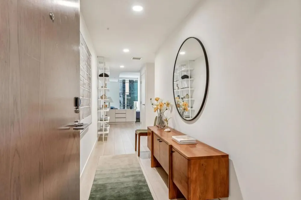 188 W Saint James Street #10803 San Jose, CA 95110