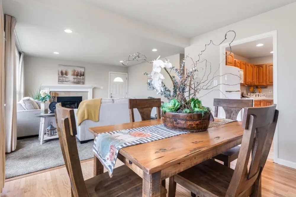1151 Encanto Way Pacifica, CA 94044