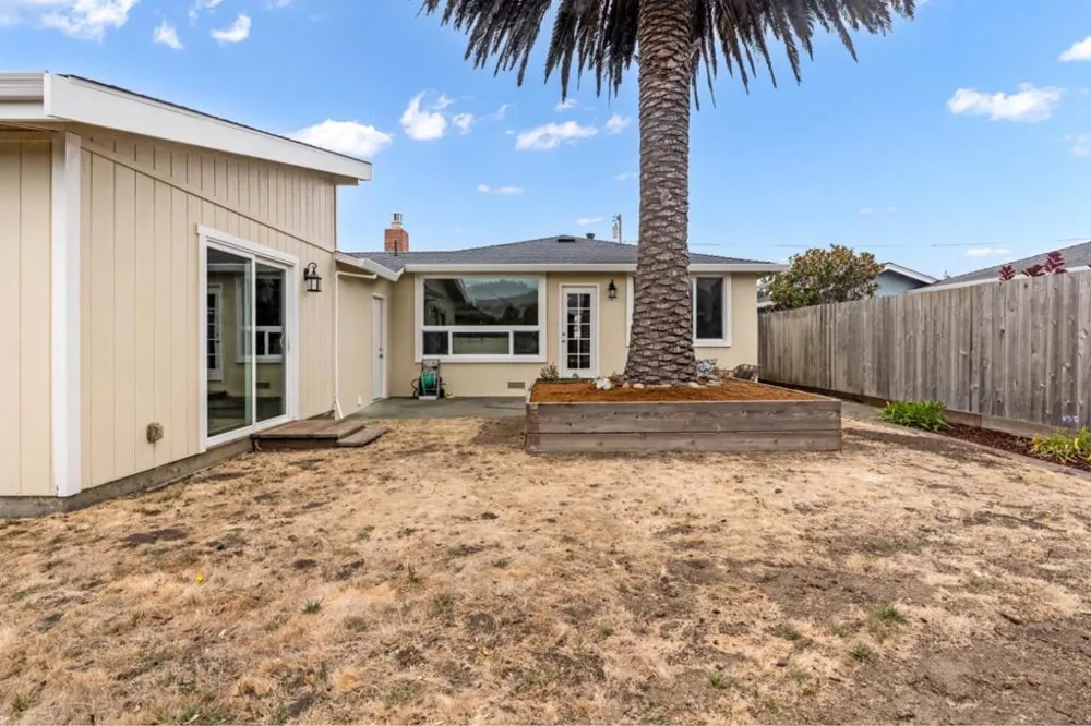 1151 Encanto Way Pacifica, CA 94044