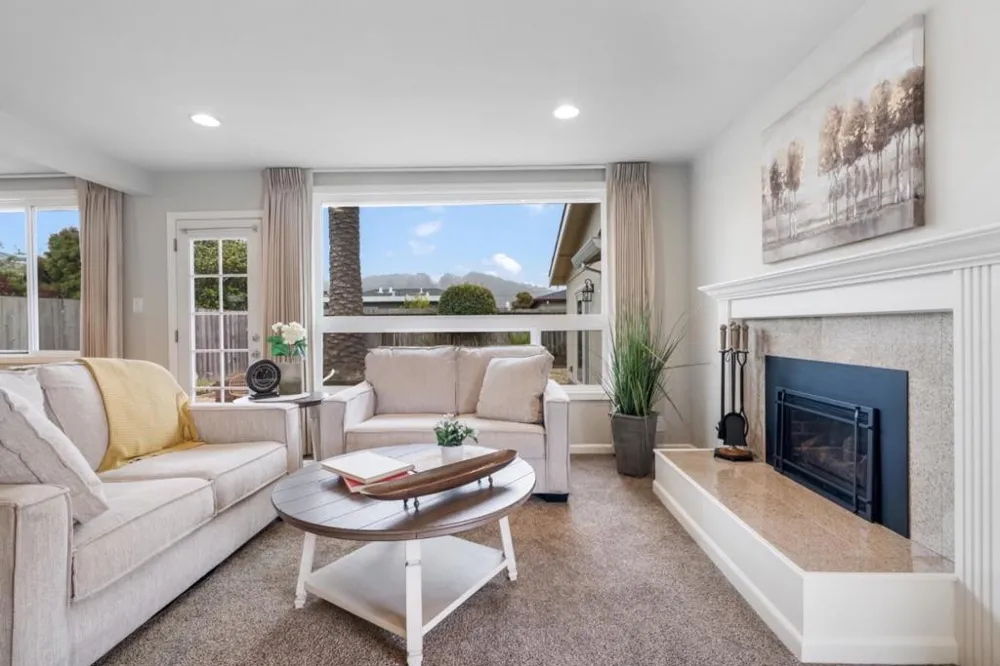 1151 Encanto Way Pacifica, CA 94044
