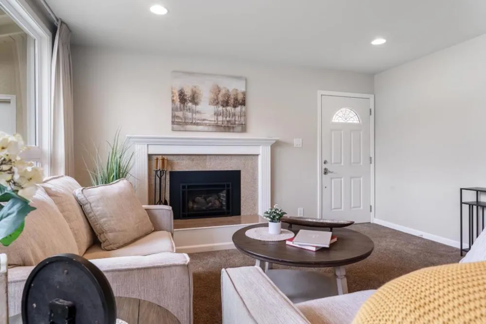 1151 Encanto Way Pacifica, CA 94044